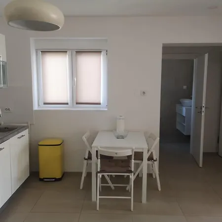 Terzic Sa Cetiri Spavace Sobe * Zagreb